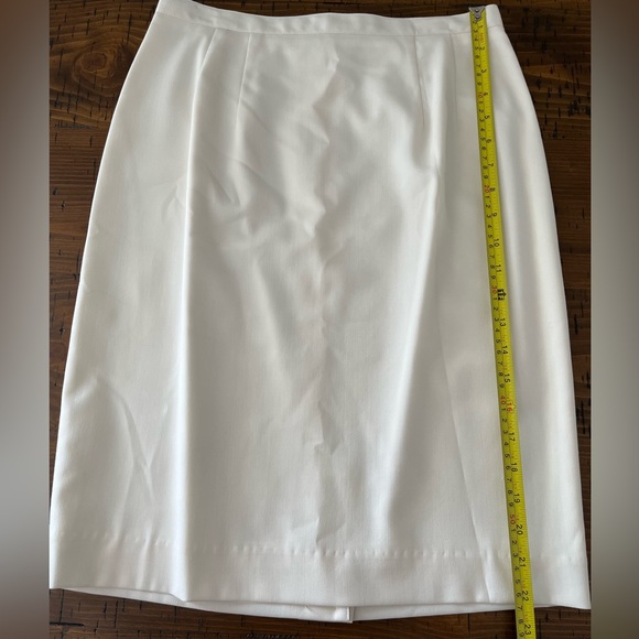 Women’s vintage woolen blazer and skirt set size 6 - Picture 9 of 13